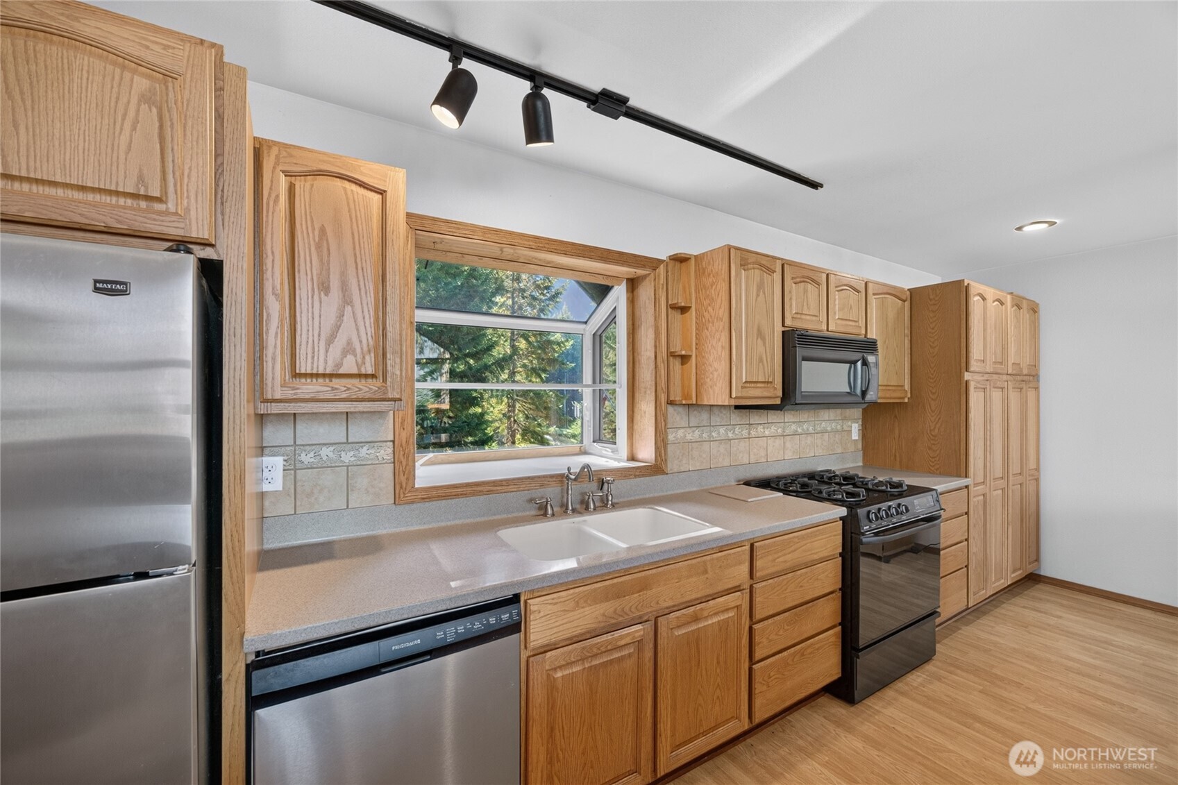 2594491 Property Photo 7