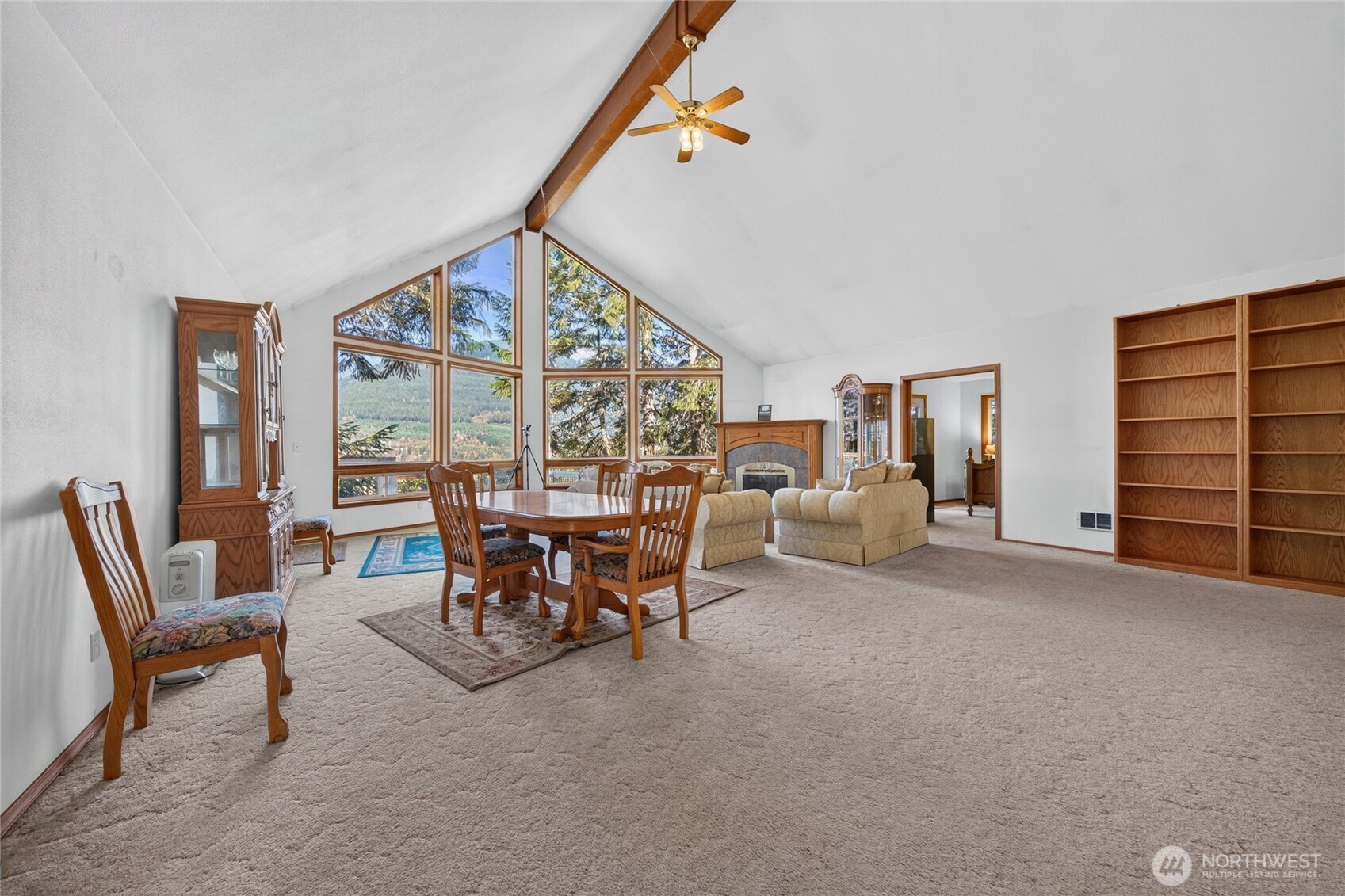 2594491 Property Photo 13