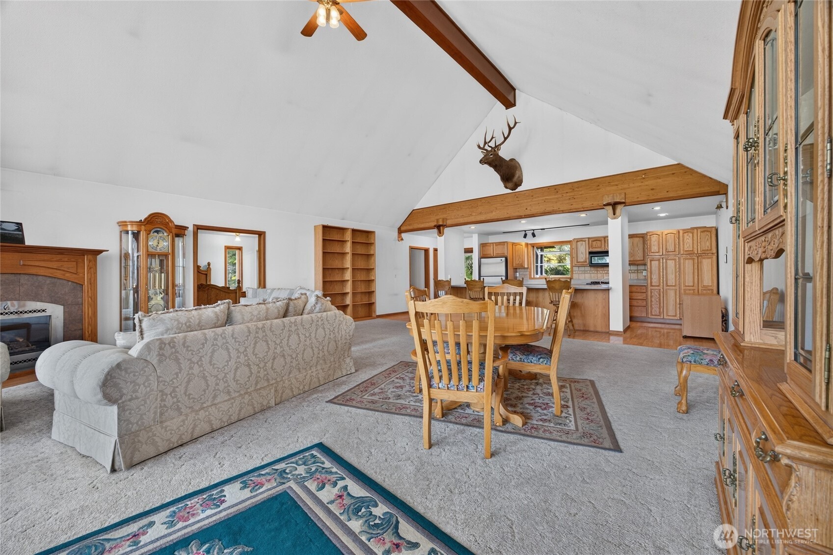 2594491 Property Photo 14