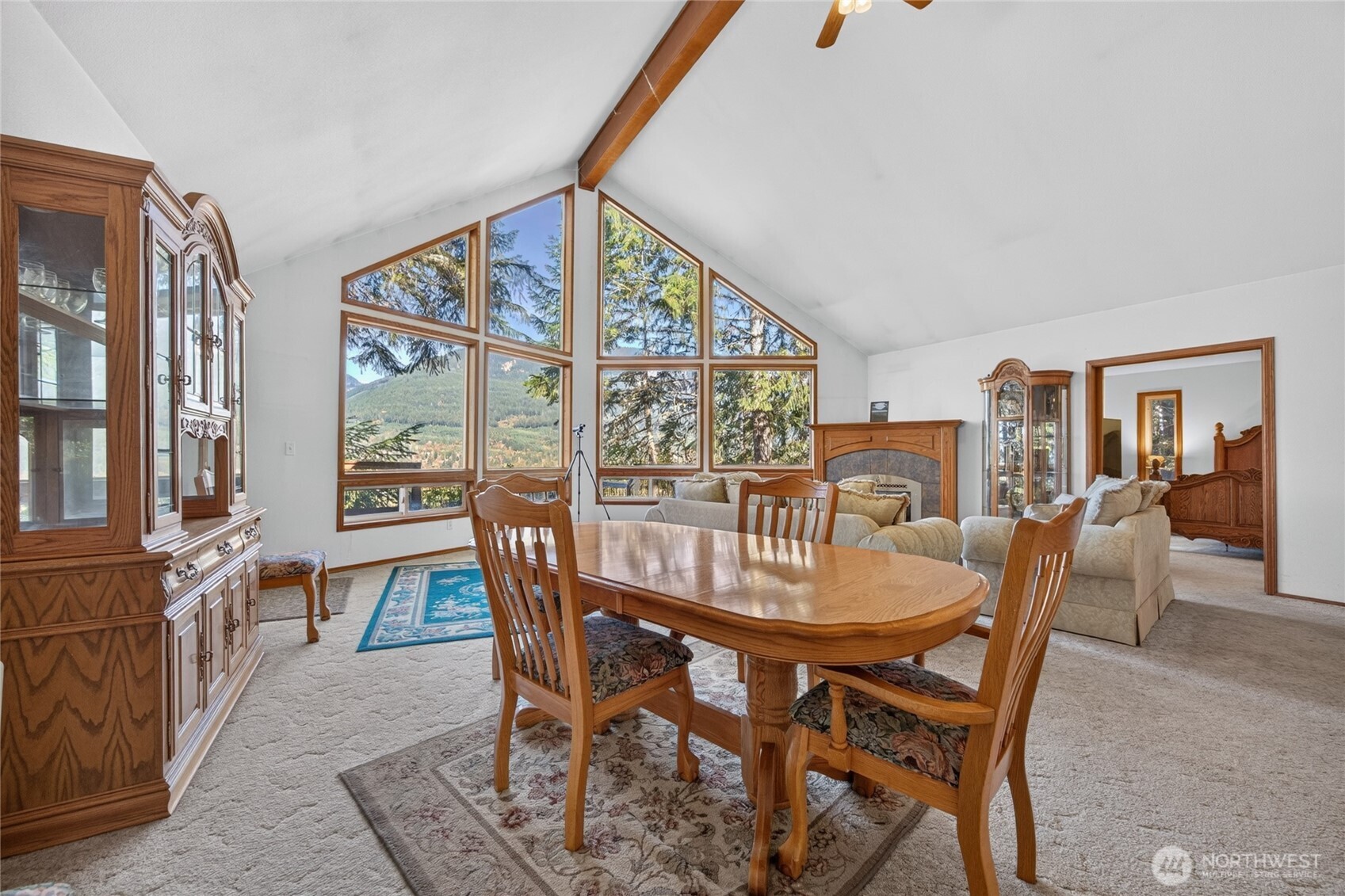 2594491 Property Photo 15