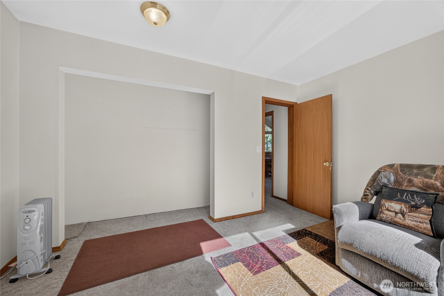 2594491 Property Photo 23
