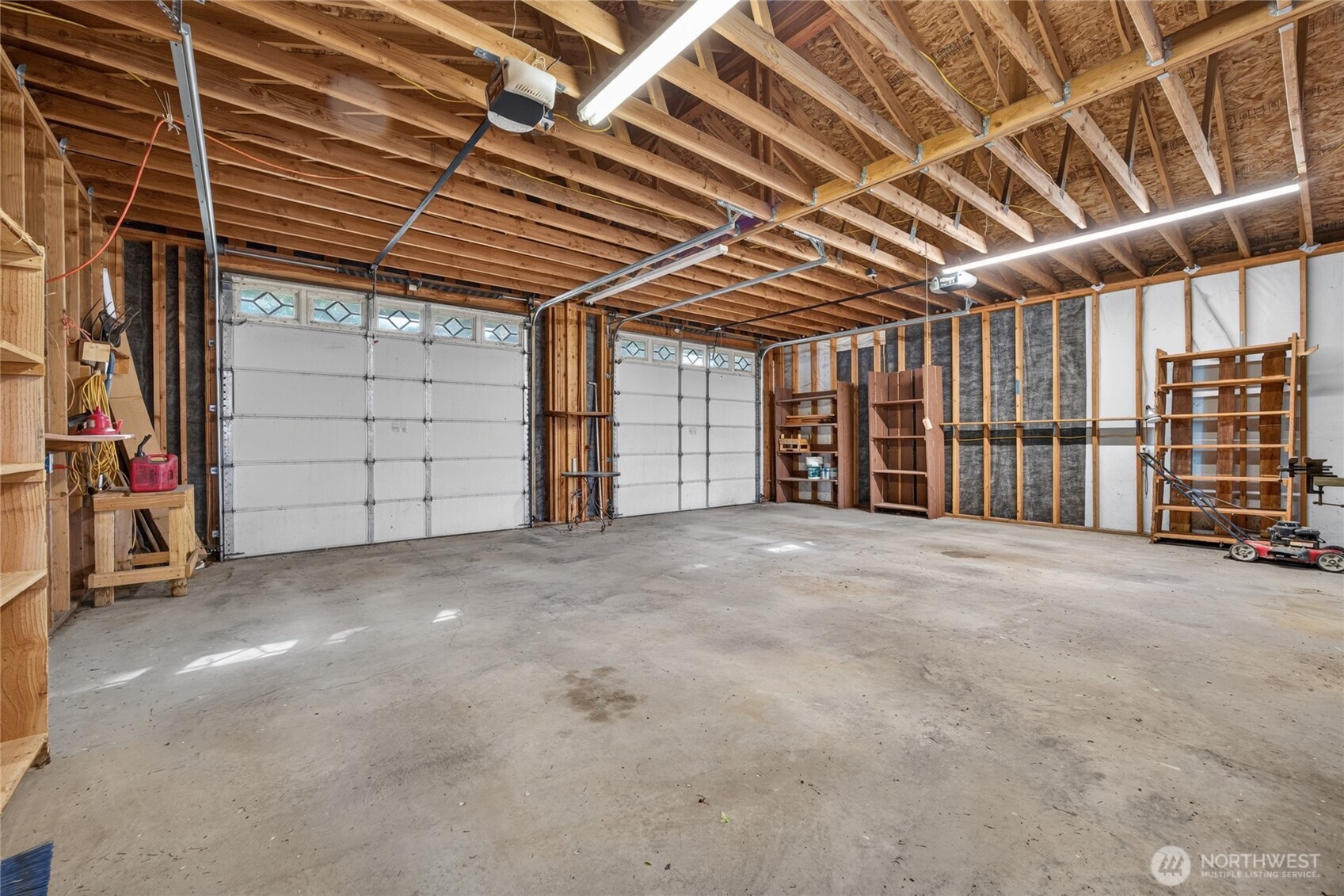 2594491 Property Photo 36