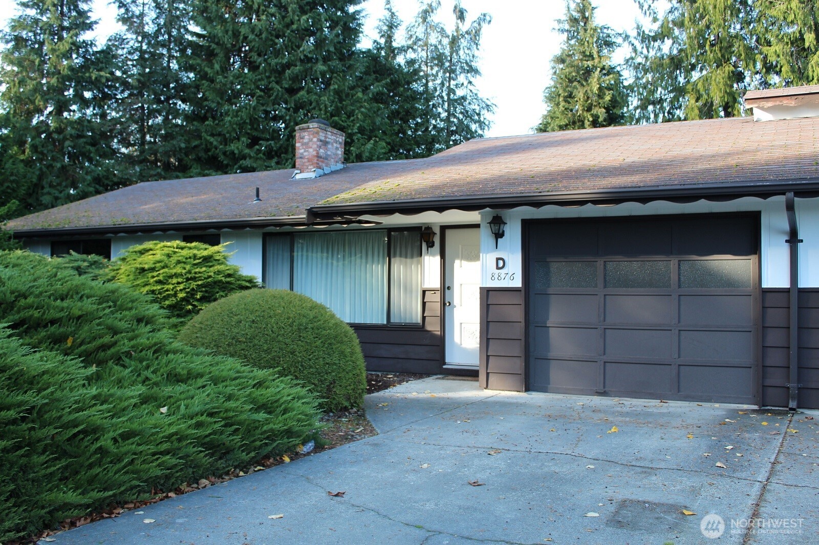 8876 Old Olympic Highway D Property Photo 1