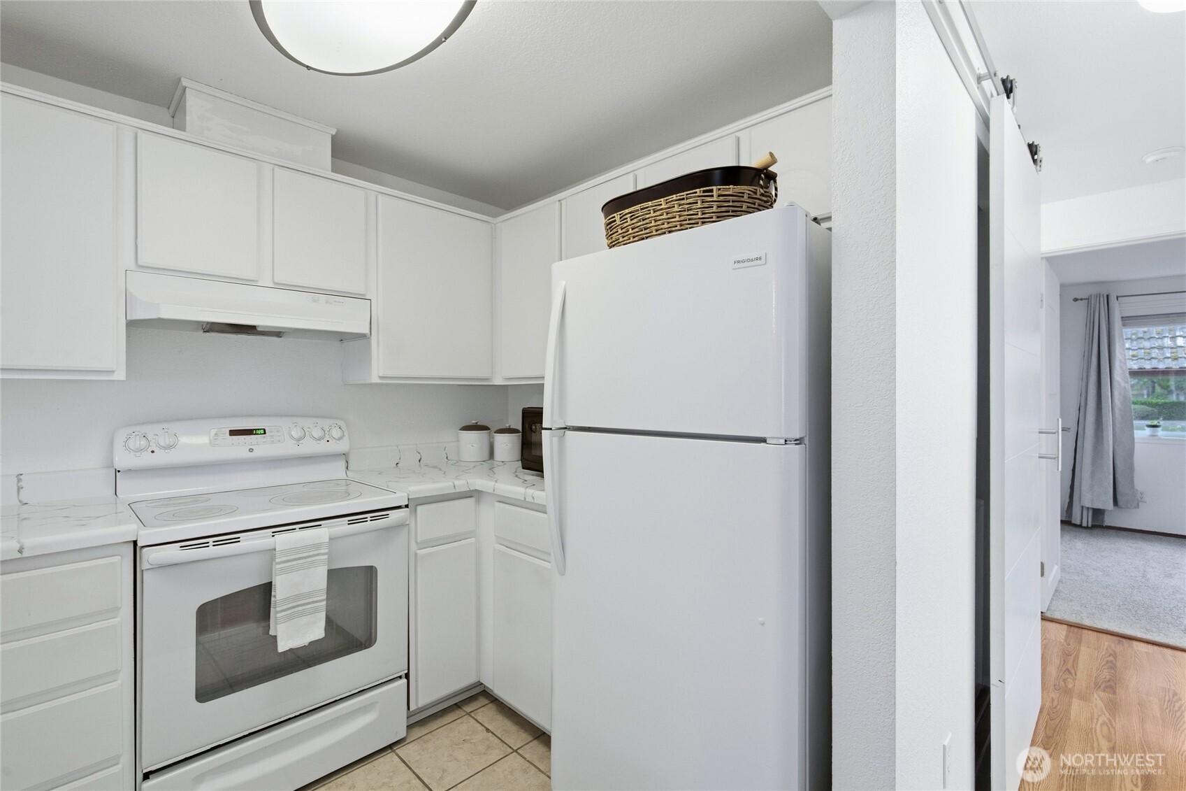17521 118th Avenue A10 Property Photo 16