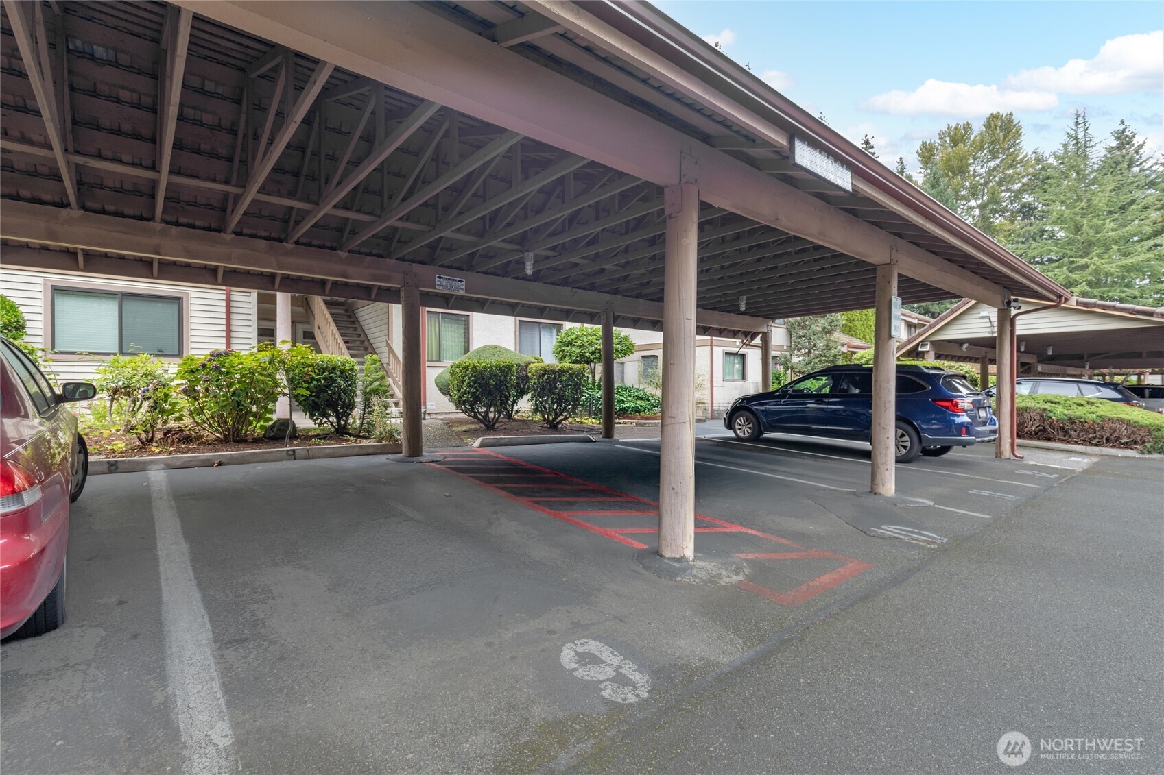17521 118th Avenue A10 Property Photo 27
