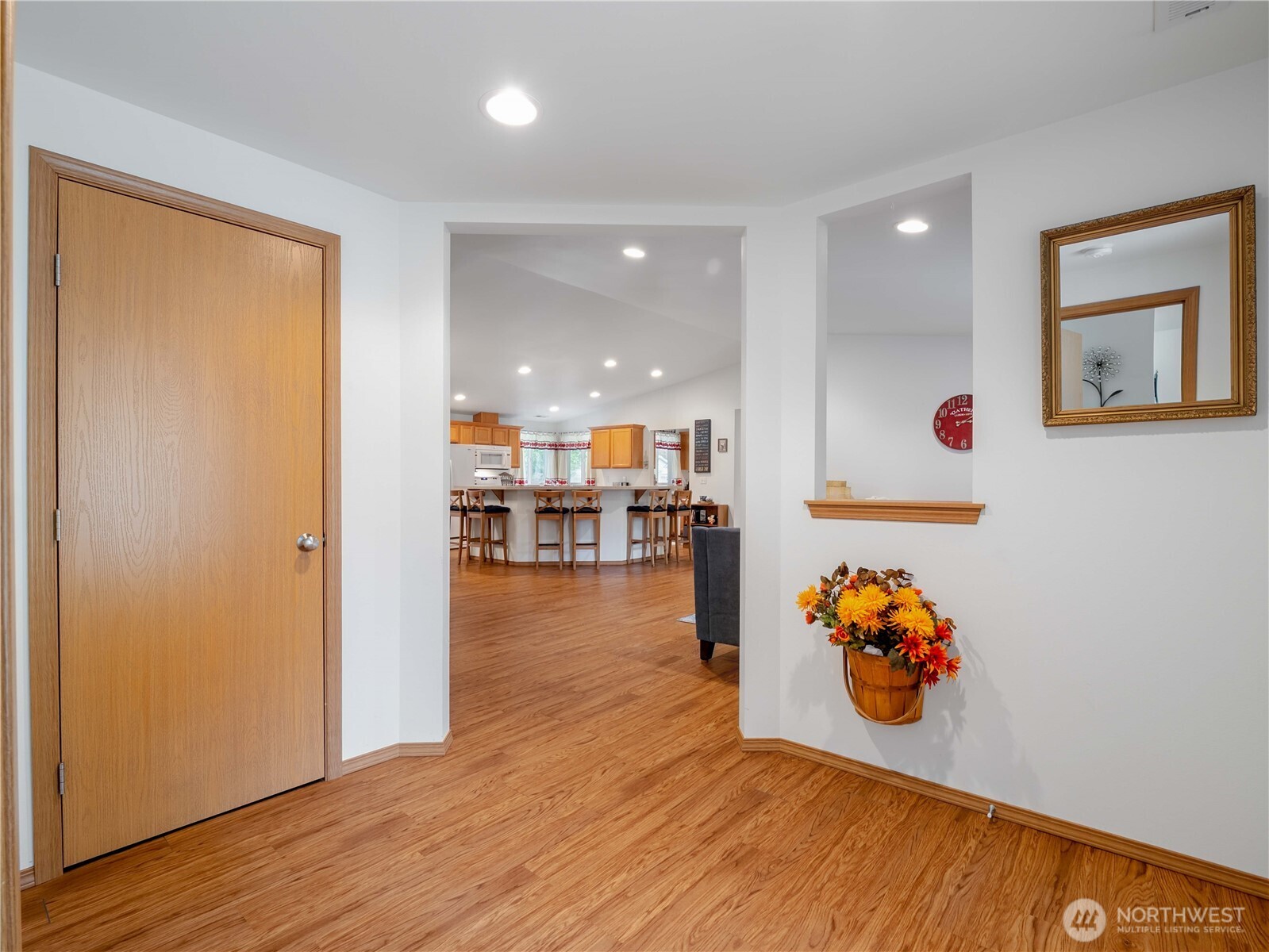 14220 50th Avenue Property Photo 6