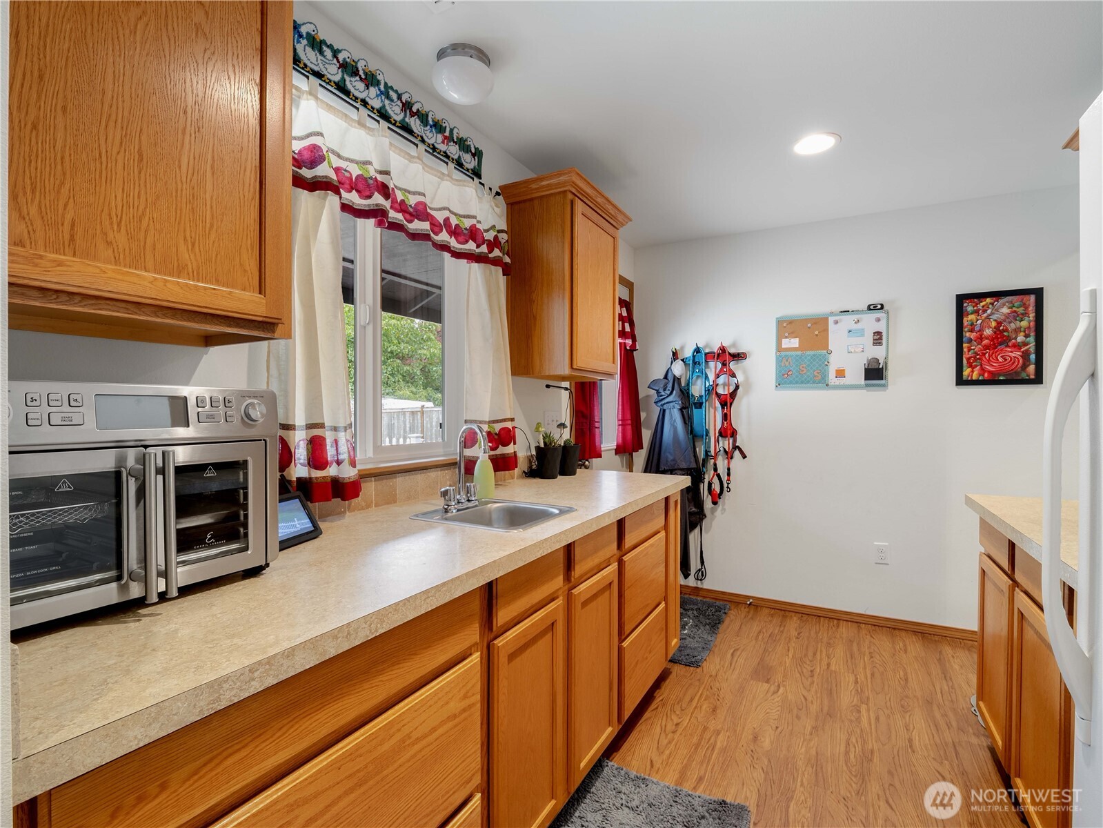 14220 50th Avenue Property Photo 25