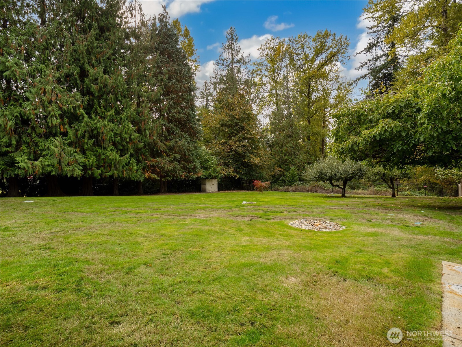 14220 50th Avenue Property Photo 35