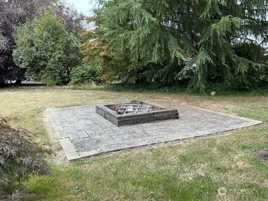 5315 78th Street Property Photo 3