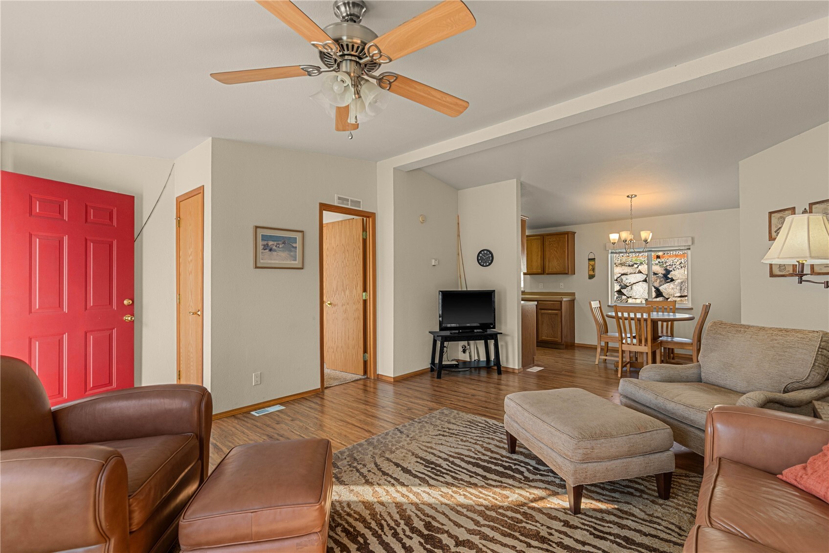 15075 N Lakeshore Dr Property Photo 13