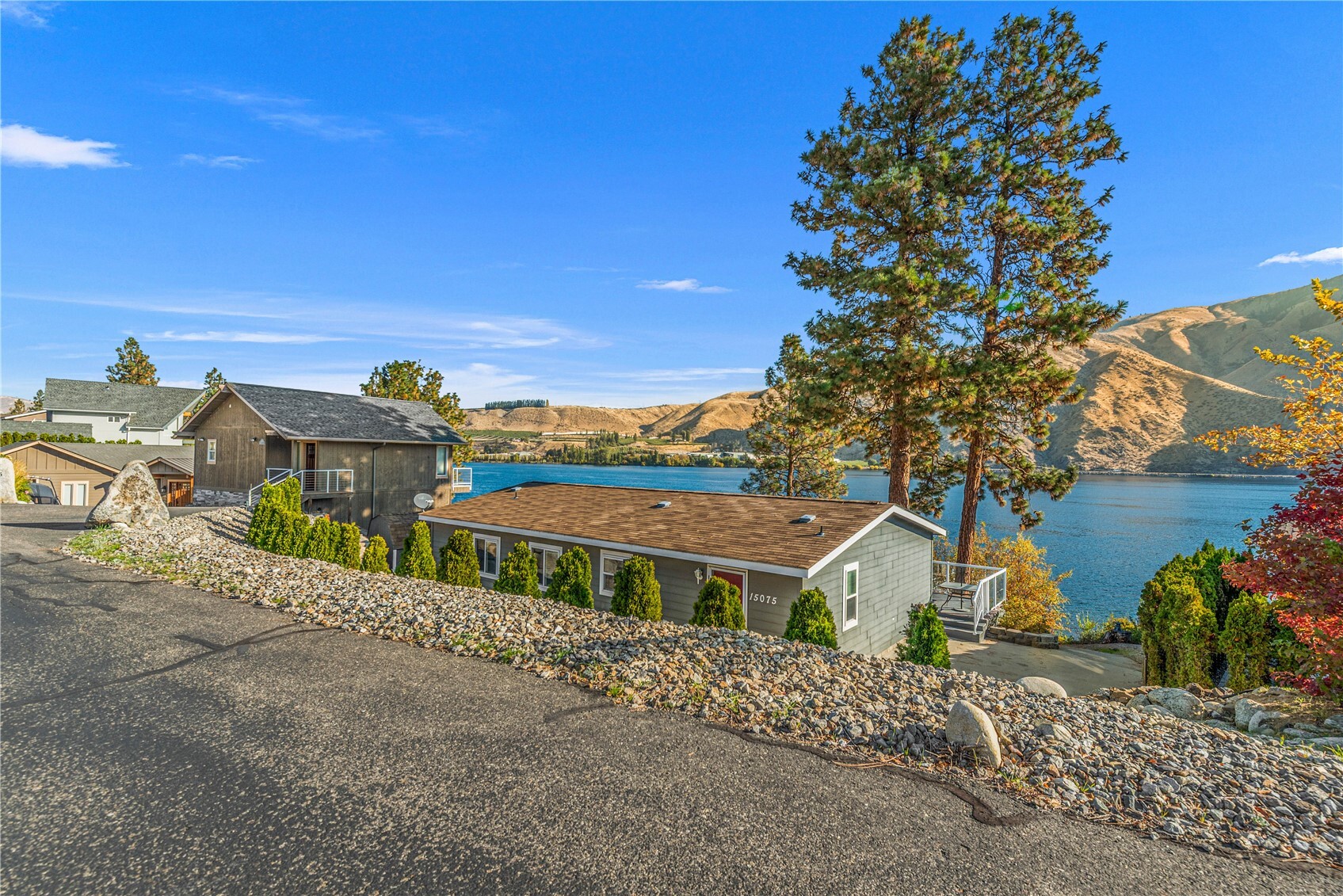 15075 N Lakeshore Dr Property Photo 30