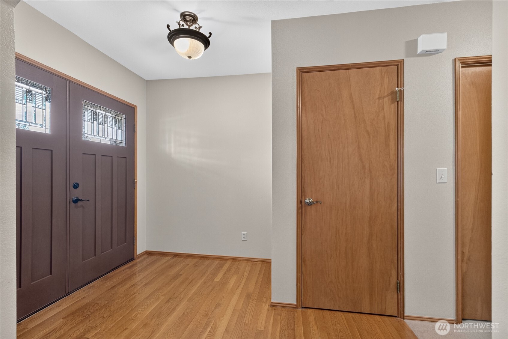 3005 Roosevelt Avenue Property Photo 4
