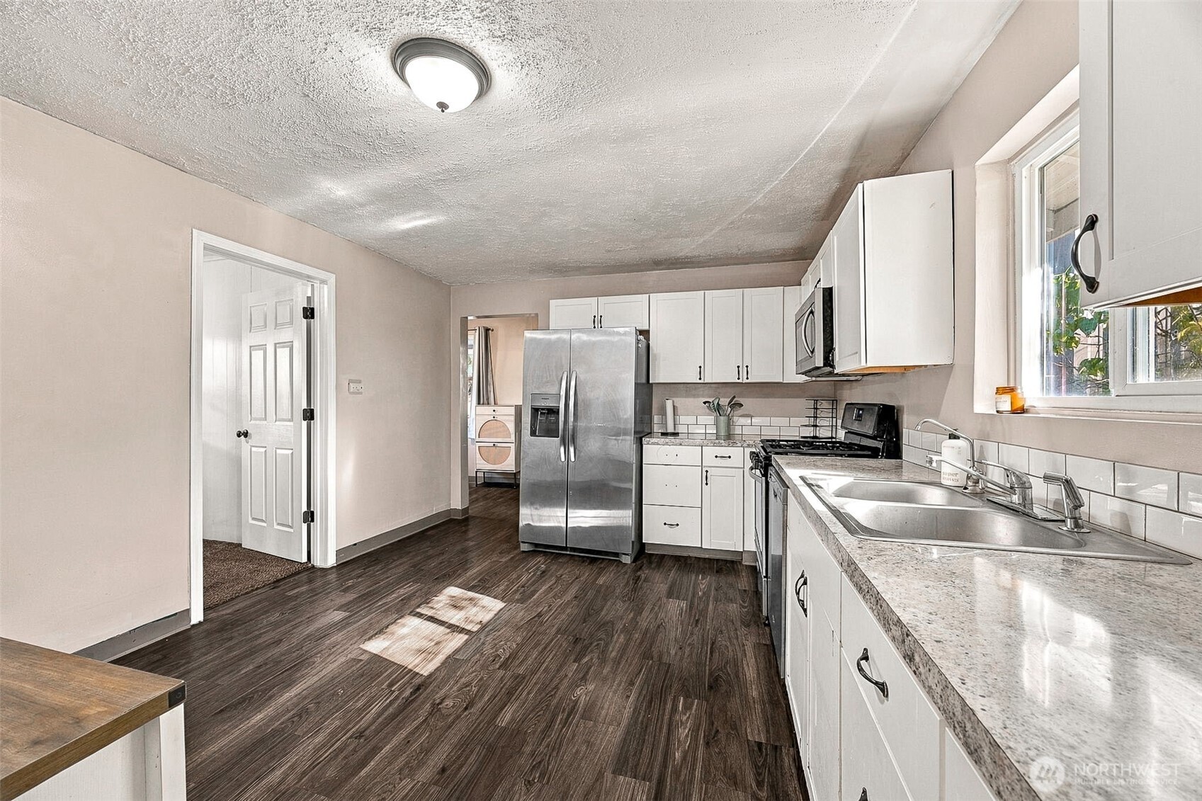 1348 Central Boulevard Property Photo 13