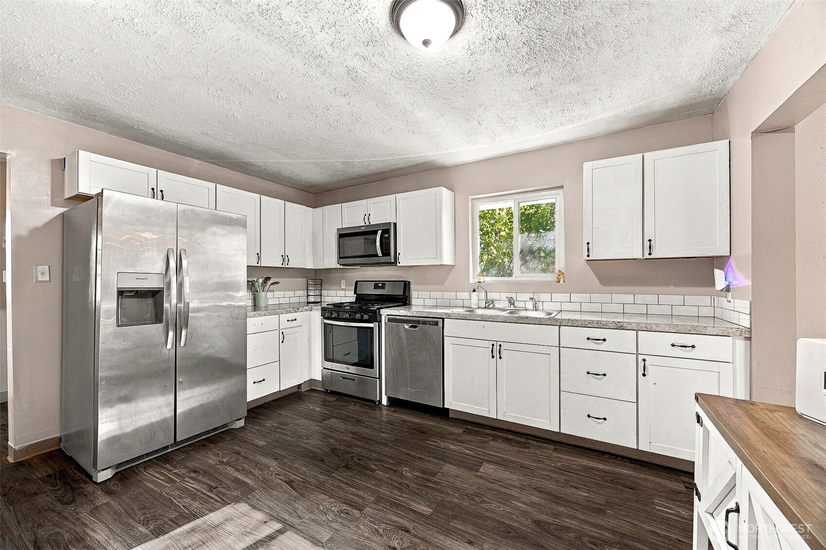 1348 Central Boulevard Property Photo 14