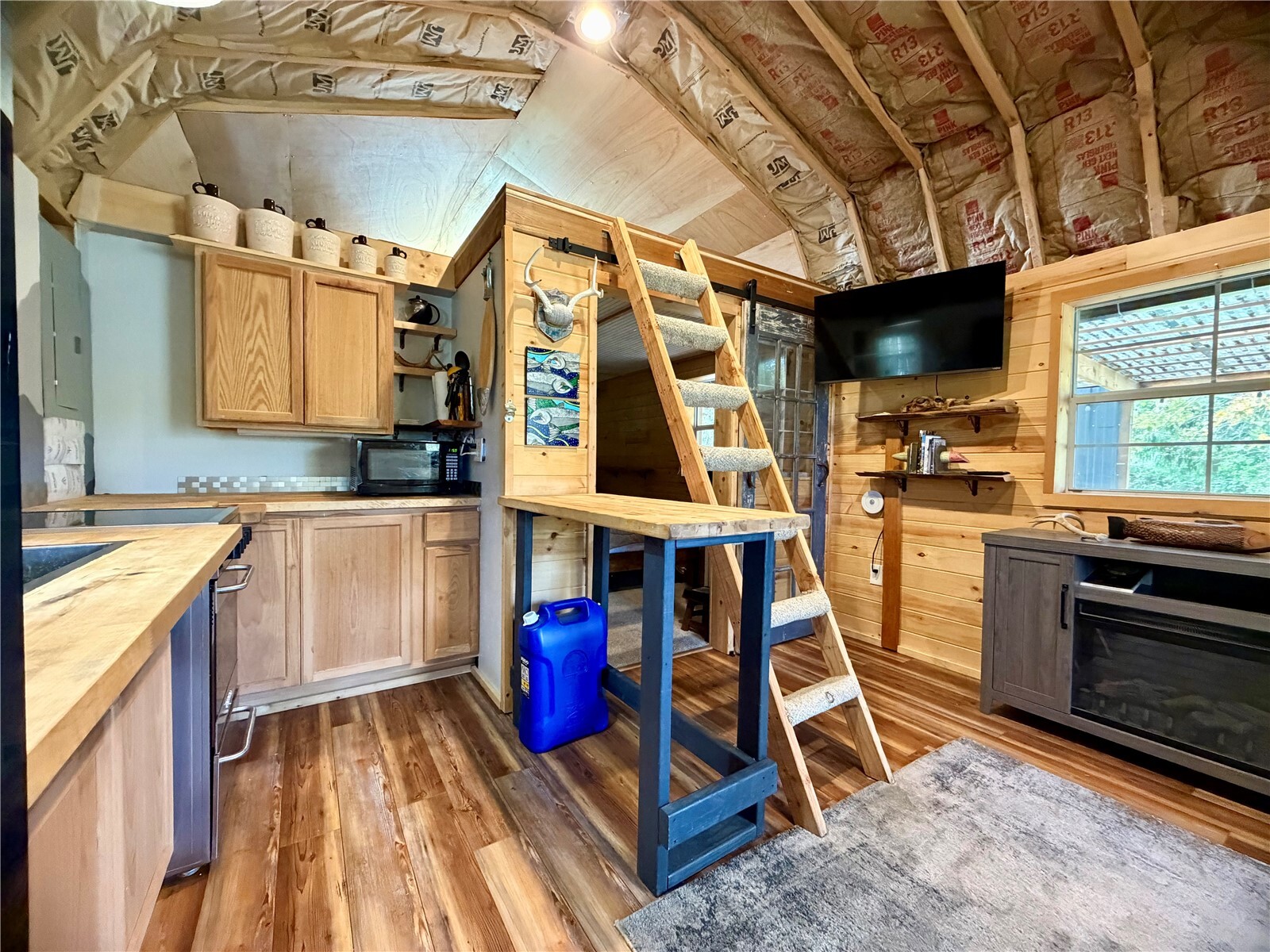 153 Hammer Way Property Photo 16