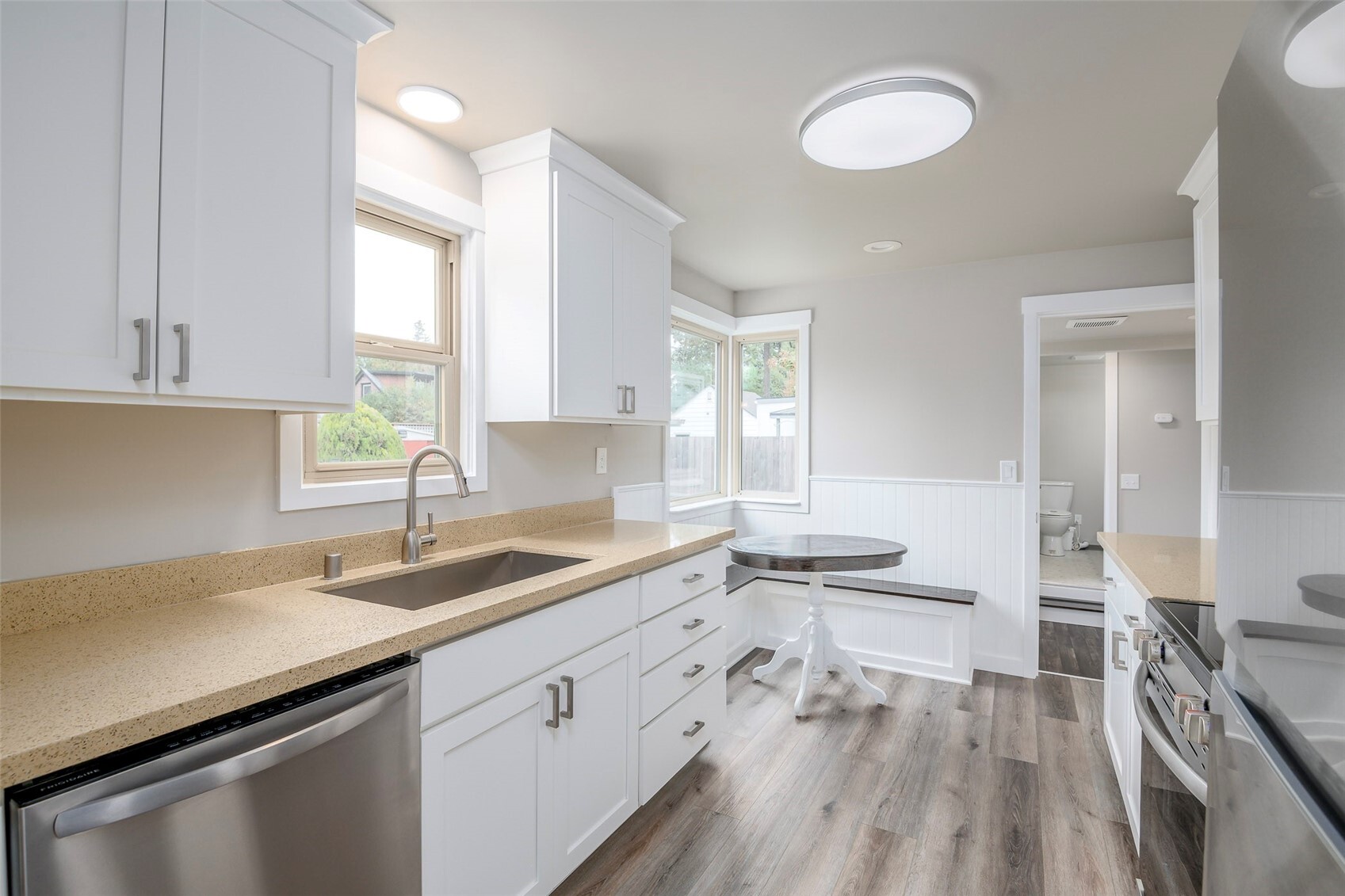 1009 Wheeler Street Property Photo 7