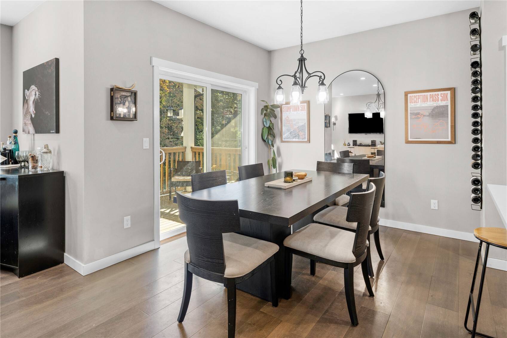 815 Hull Avenue Property Photo 7