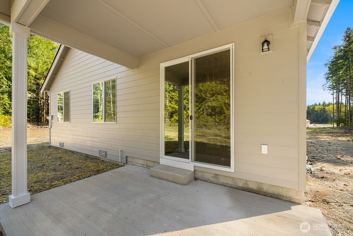 5630 192nd Street 8b Property Photo 29
