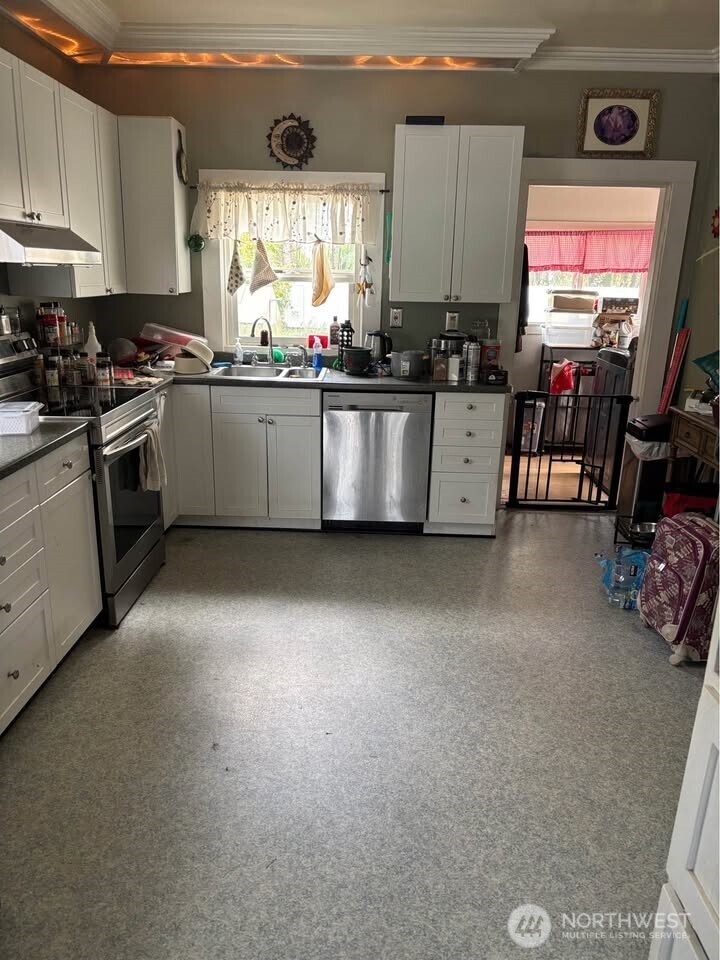 5708 4th Street Property Photo 6