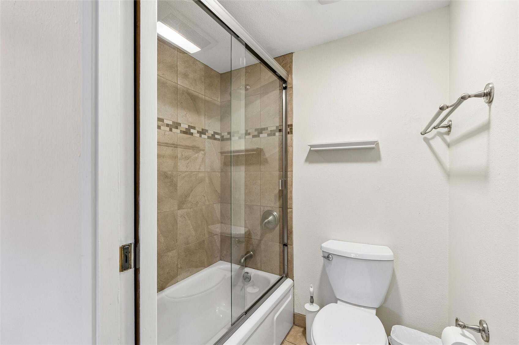 2100 Third Avenue 503 Property Photo 12