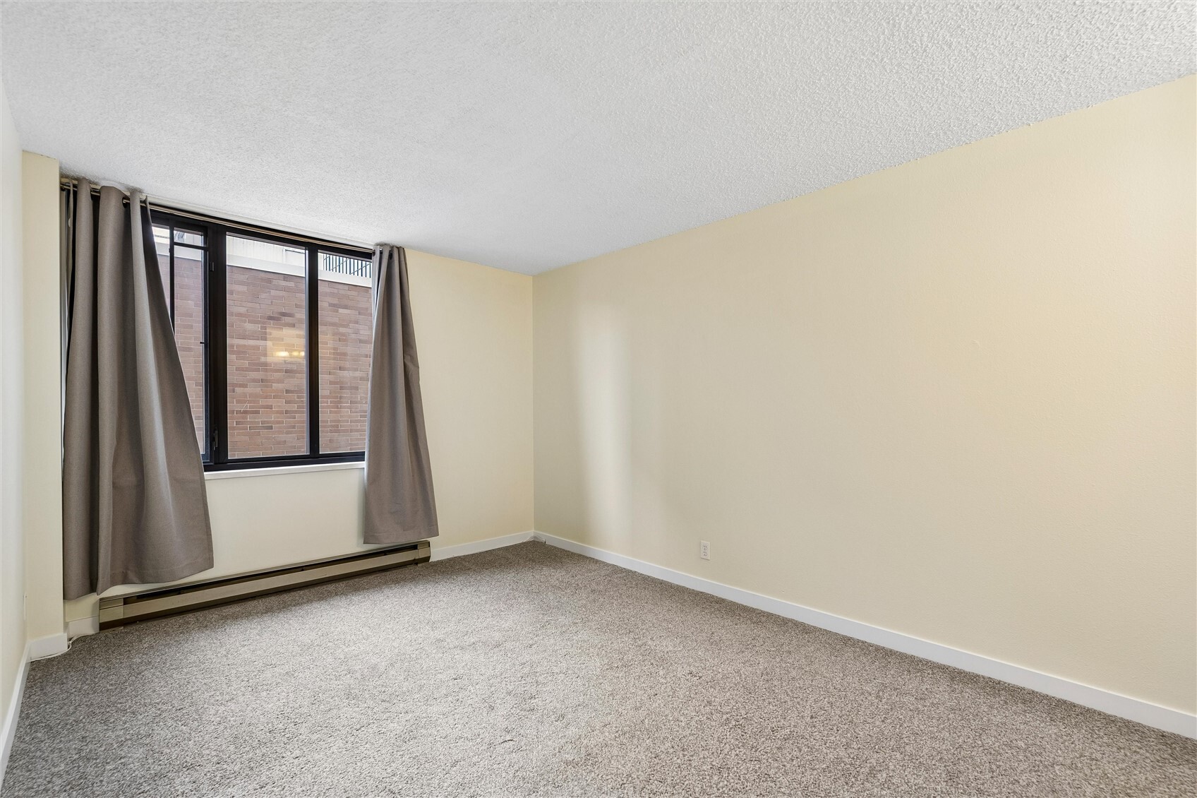 2100 Third Avenue 503 Property Photo 15