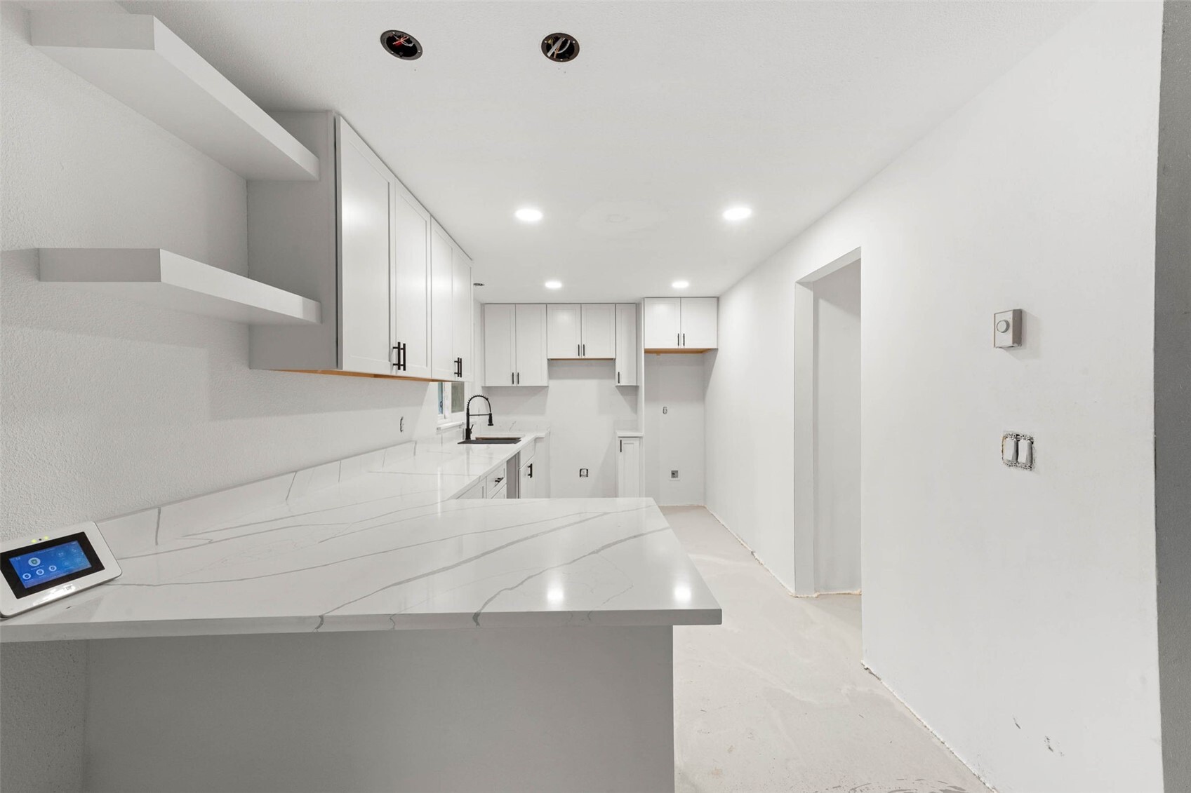 10448 Ainsworth Avenue Property Photo 3