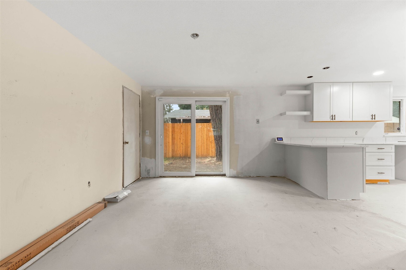 10448 Ainsworth Avenue Property Photo 5