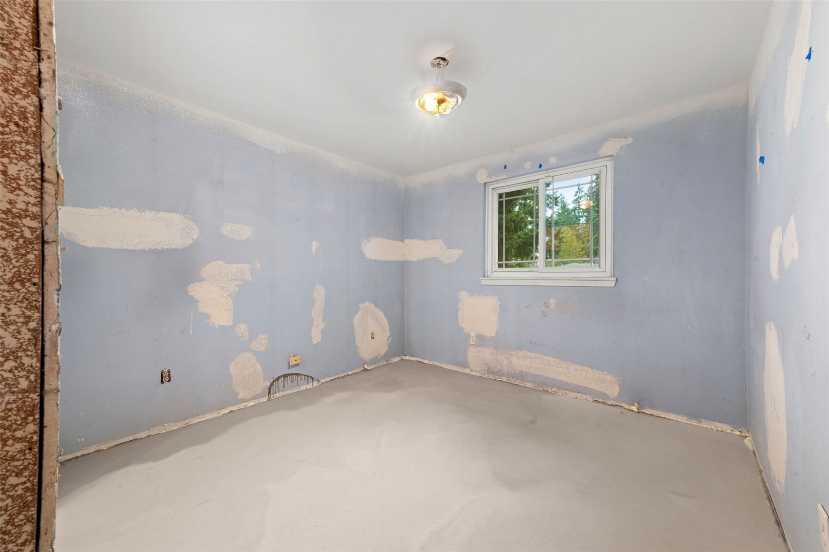 10448 Ainsworth Avenue Property Photo 13