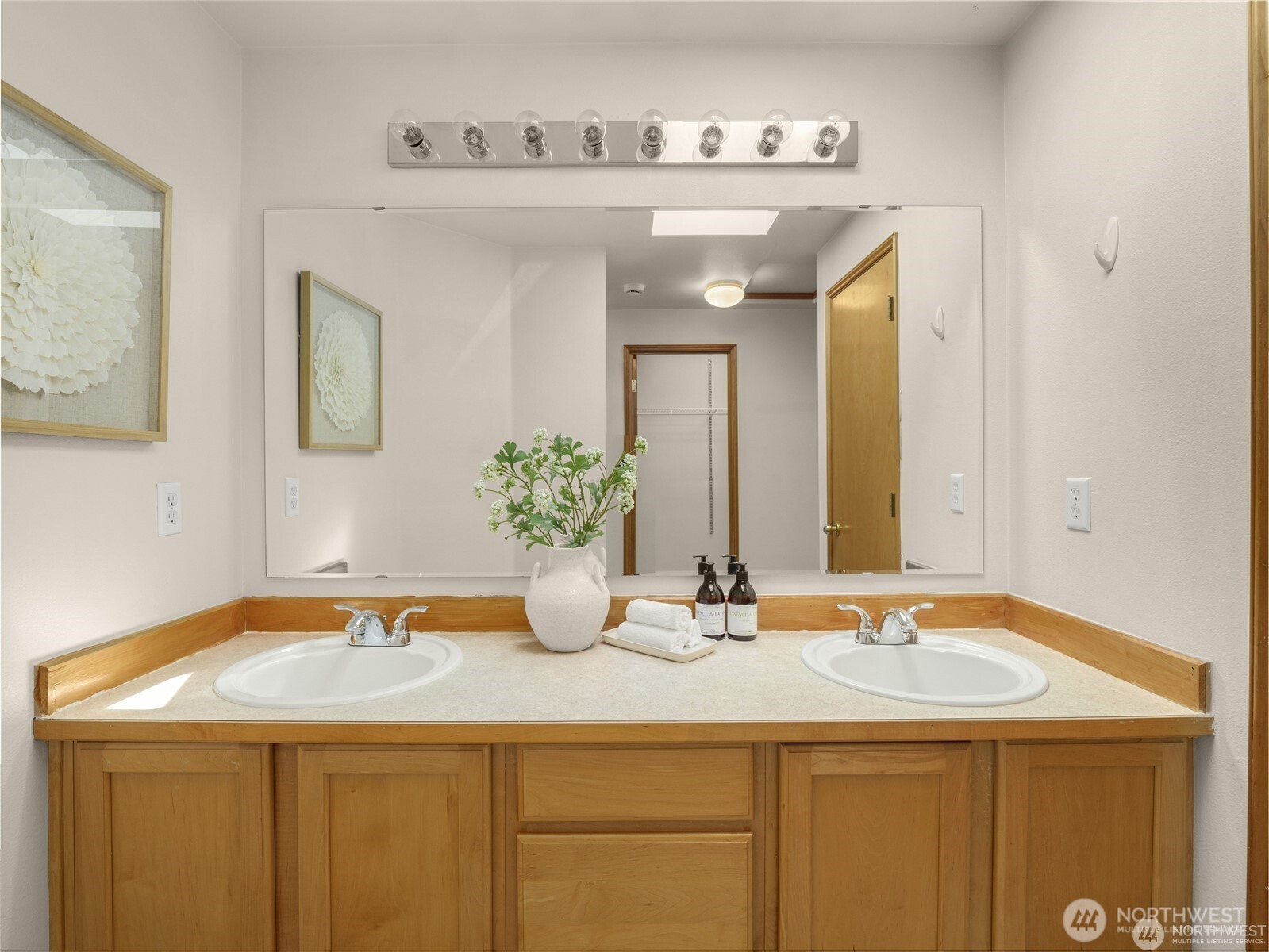 11602 Se 193rd Place Property Photo 13