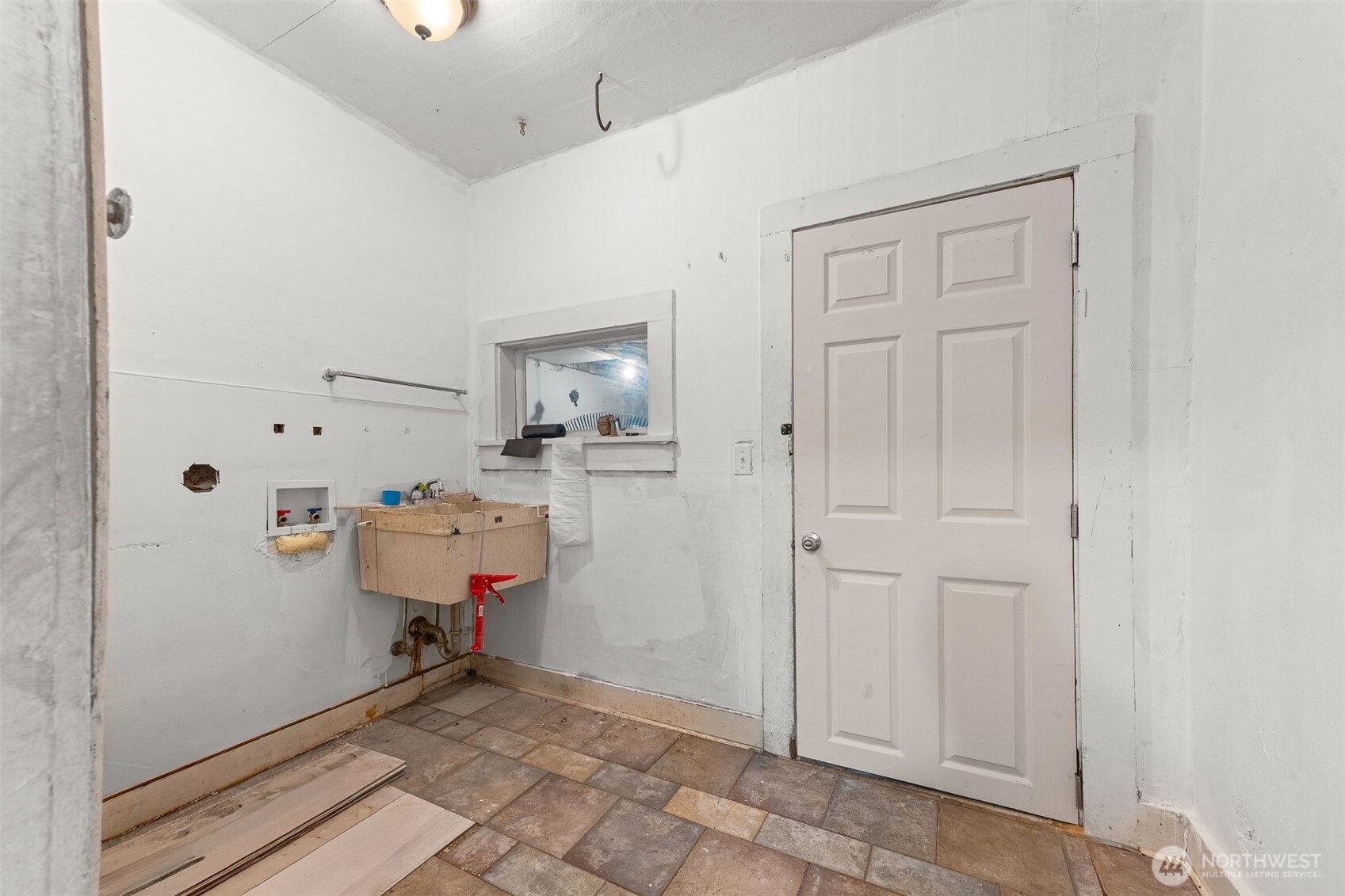 1300 Simpson Avenue Property Photo 26