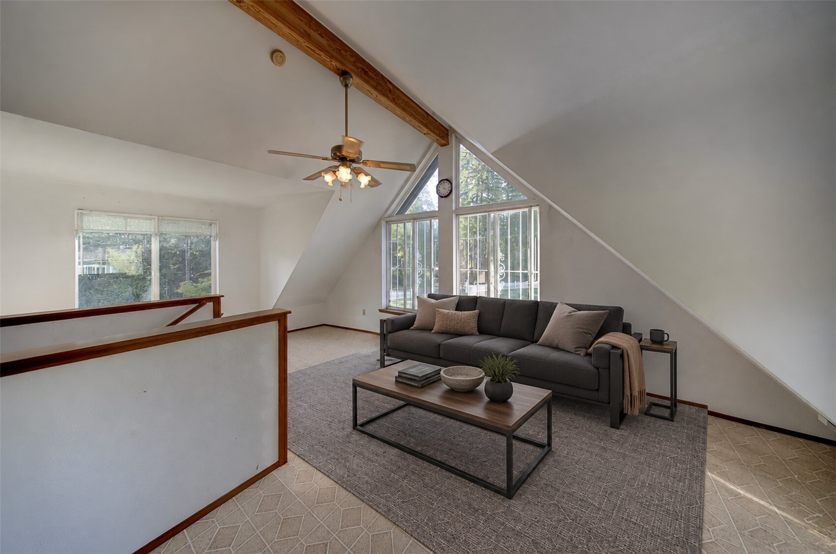 550 E Budd Drive Property Photo 32
