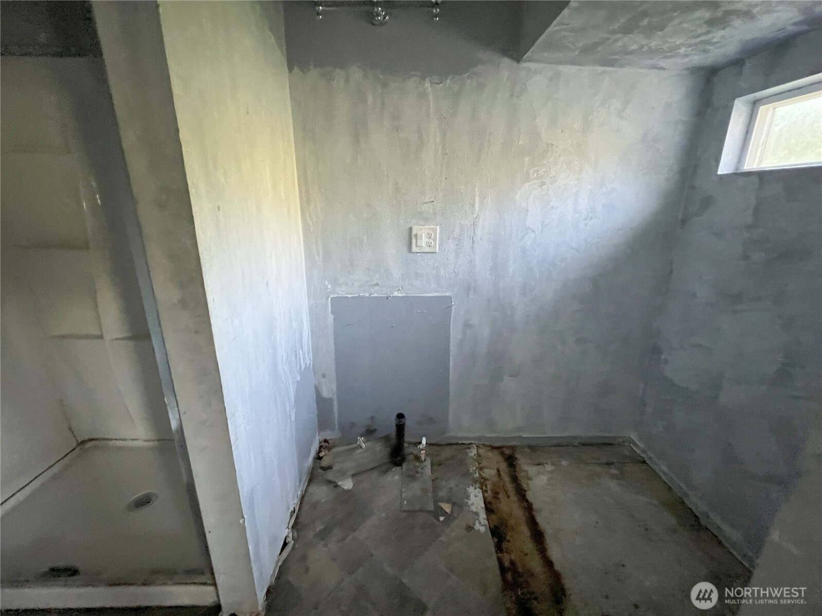 1102 Jefferson Avenue Property Photo 10