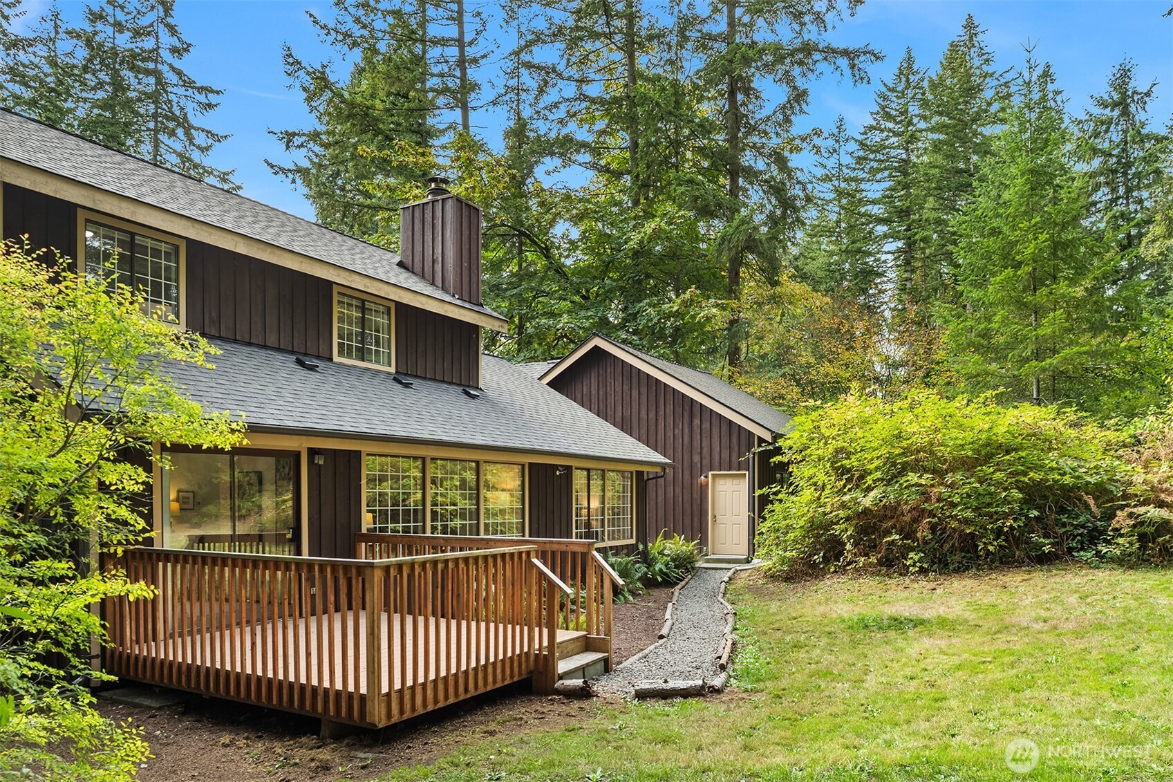 131 137th Street Property Photo 31