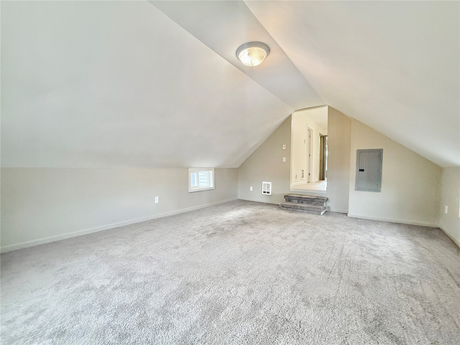 1017 S I Street Property Photo 14