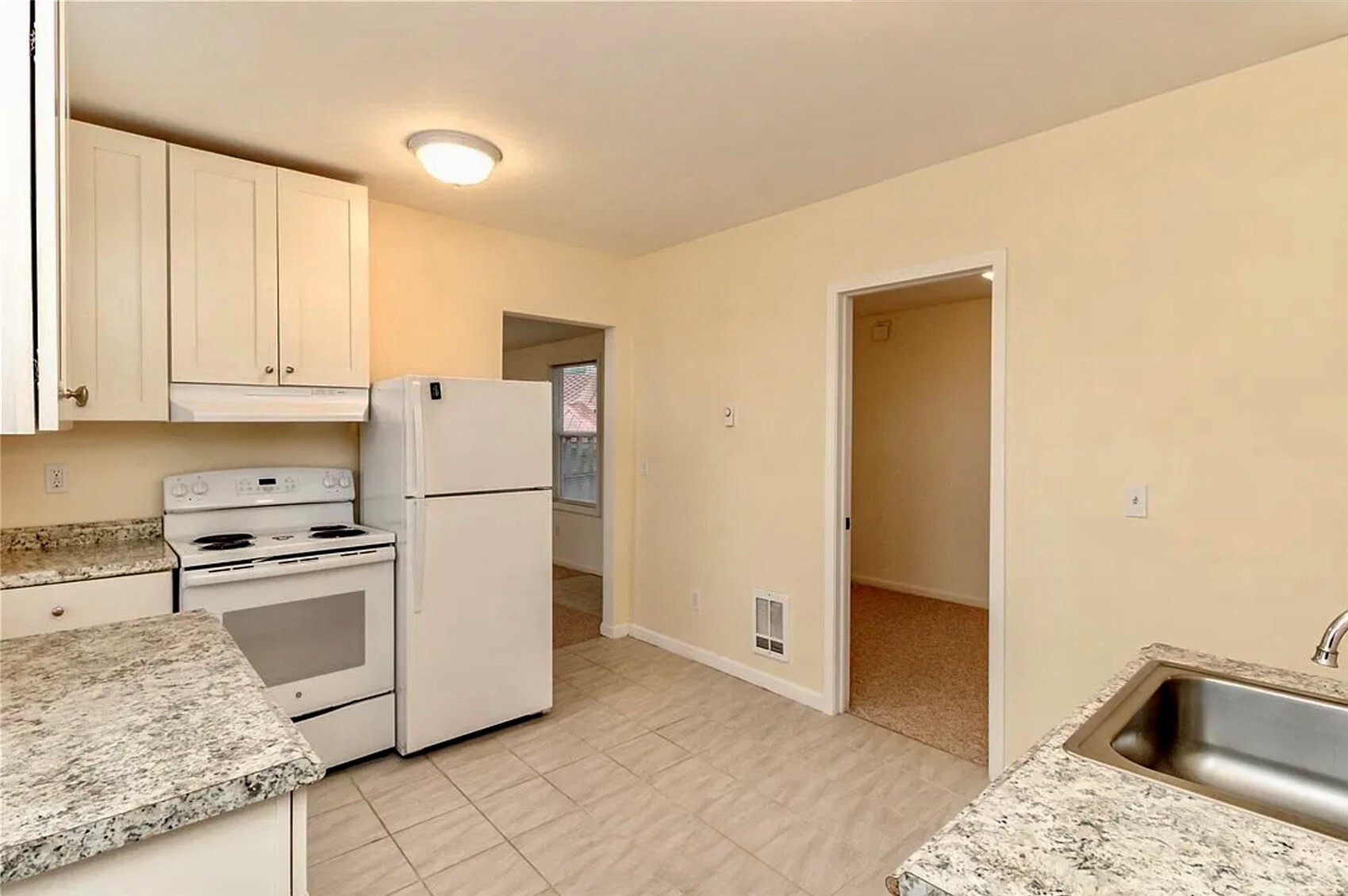 1017 S I Street Property Photo 27