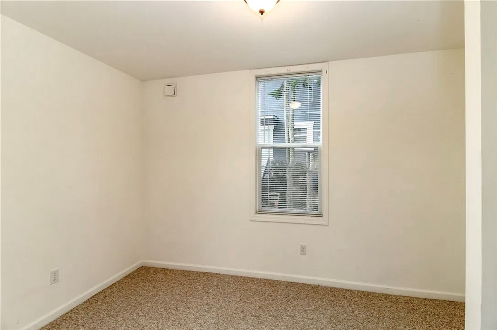 1017 S I Street Property Photo 37