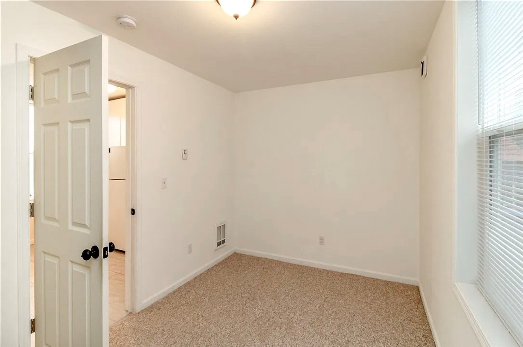 1017 S I Street Property Photo 38