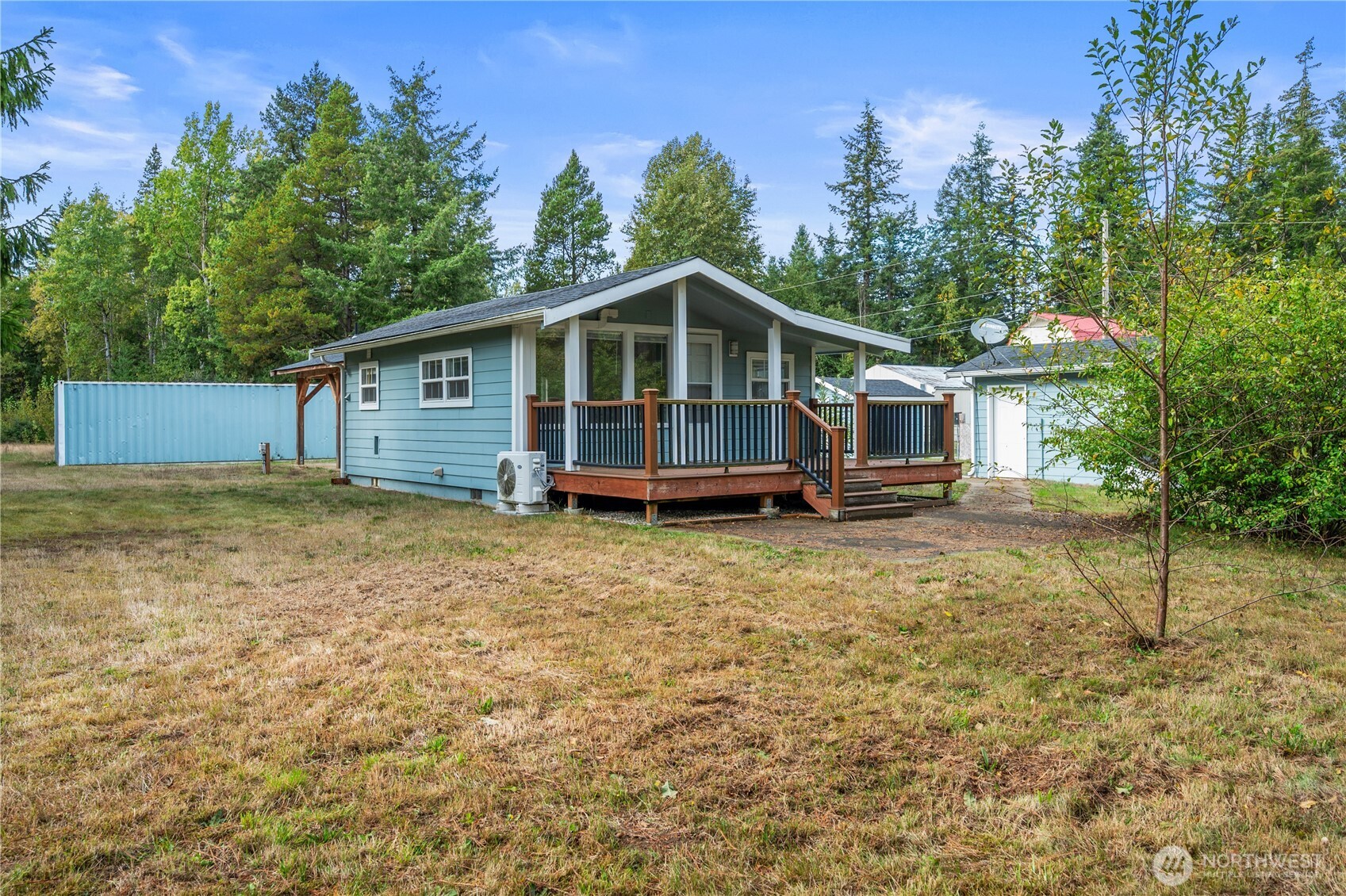 8185 Custer School Rd Property Photo 1
