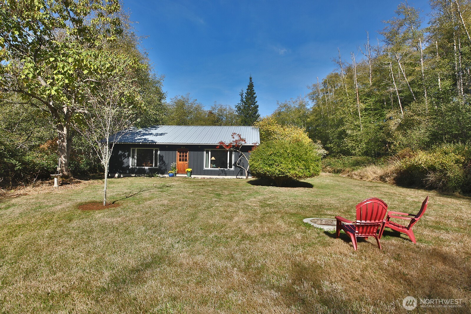 5087 Ollom Drive Property Photo 3