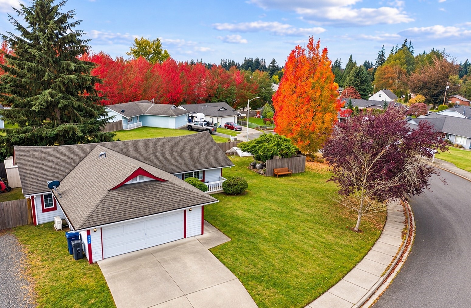 6630 88th Place Property Photo 1