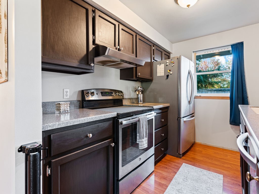 6630 88th Place Property Photo 11