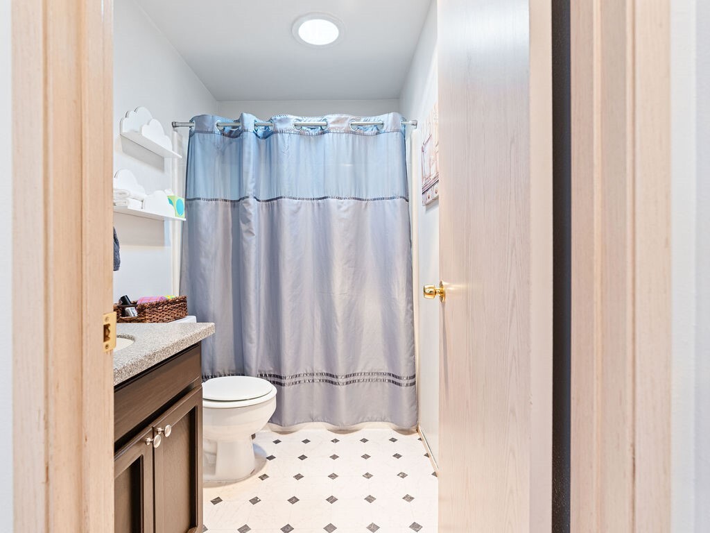 6630 88th Place Property Photo 17