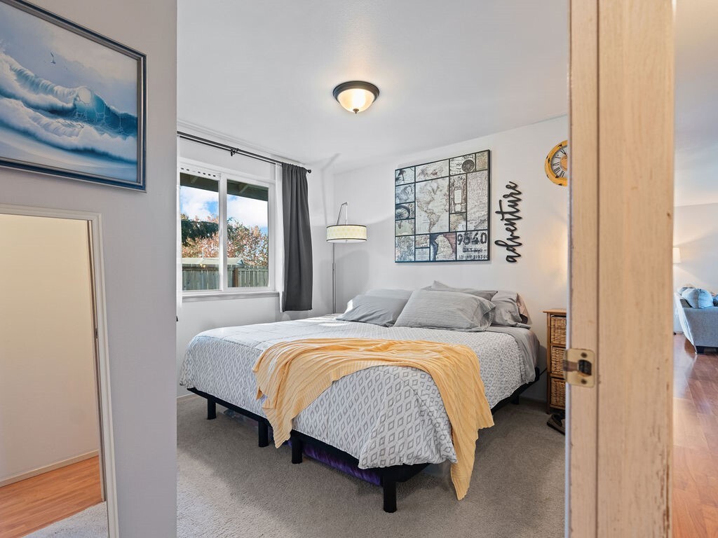 6630 88th Place Property Photo 19