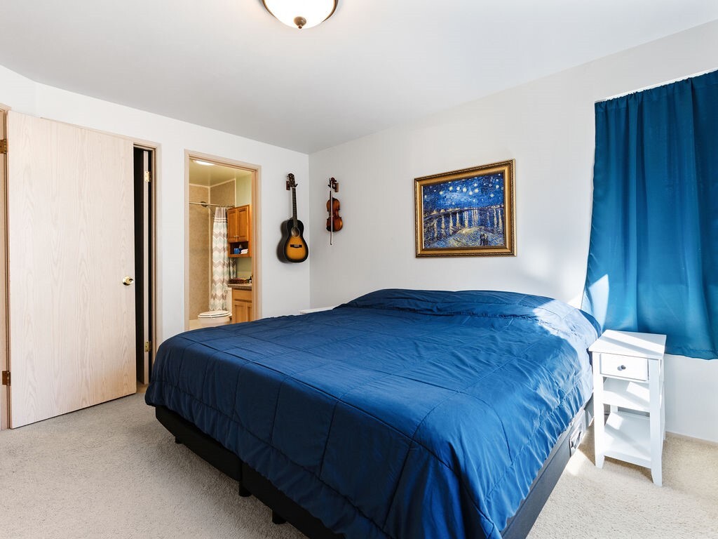 6630 88th Place Property Photo 20