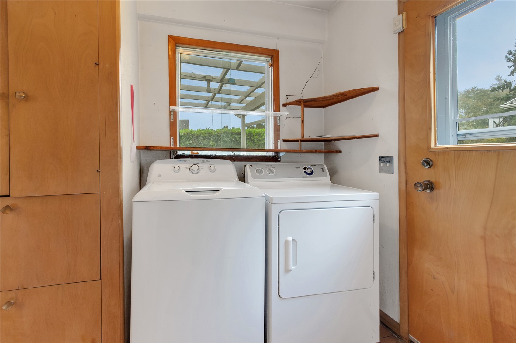1218 Sequalish Street Property Photo 13