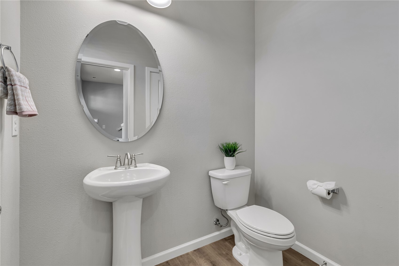 878 Riley Drive Property Photo 15