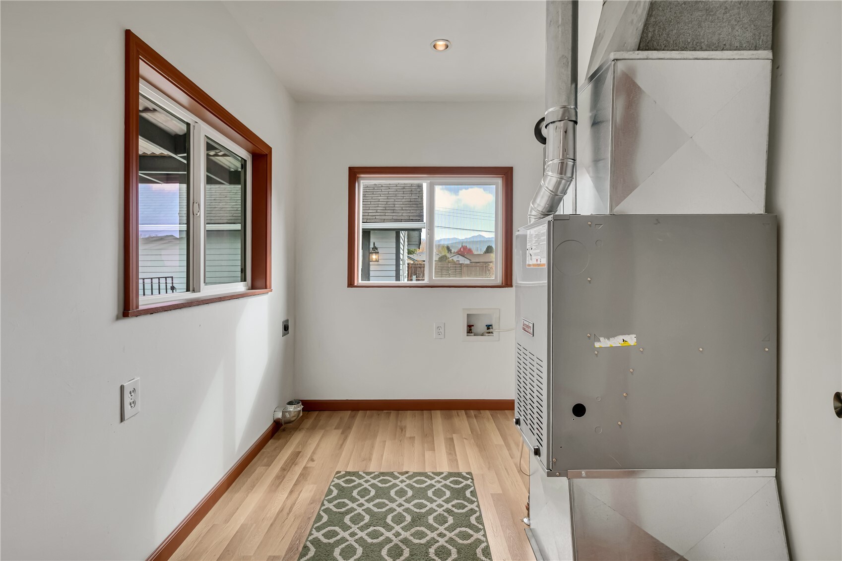 326 Pearl Street Property Photo 12