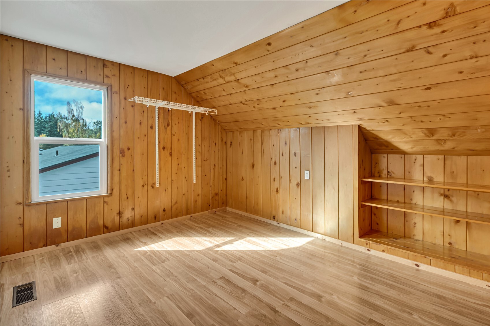 326 Pearl Street Property Photo 18