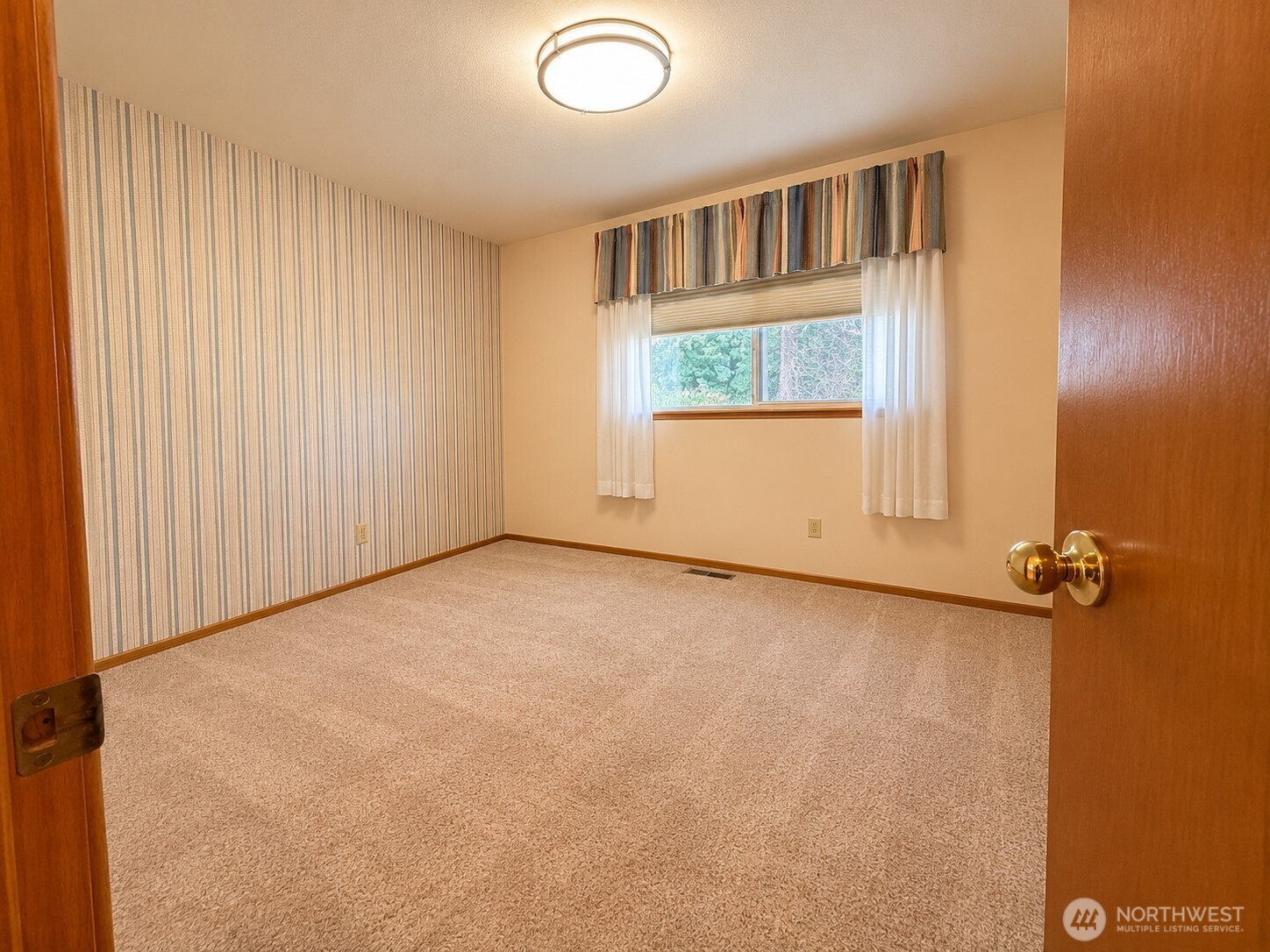 19828 80th Place Property Photo 16