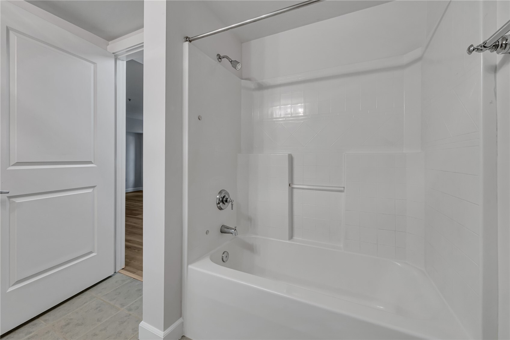 2607 Western Avenue 258 Property Photo 14